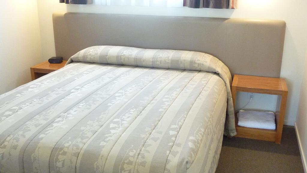 Colonial Inn Motel Κράισττσερτς Εξωτερικό φωτογραφία