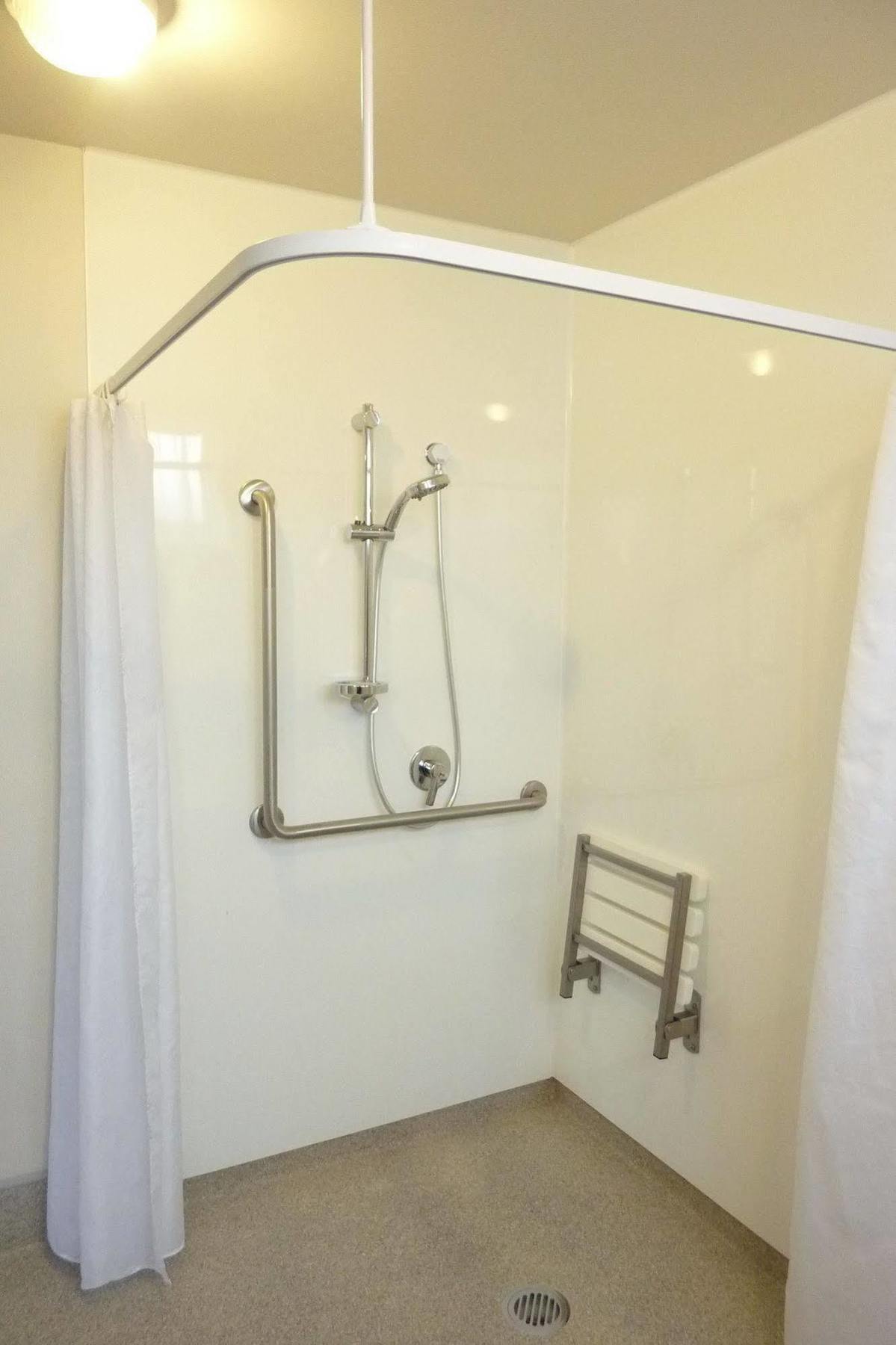 Colonial Inn Motel Κράισττσερτς Εξωτερικό φωτογραφία