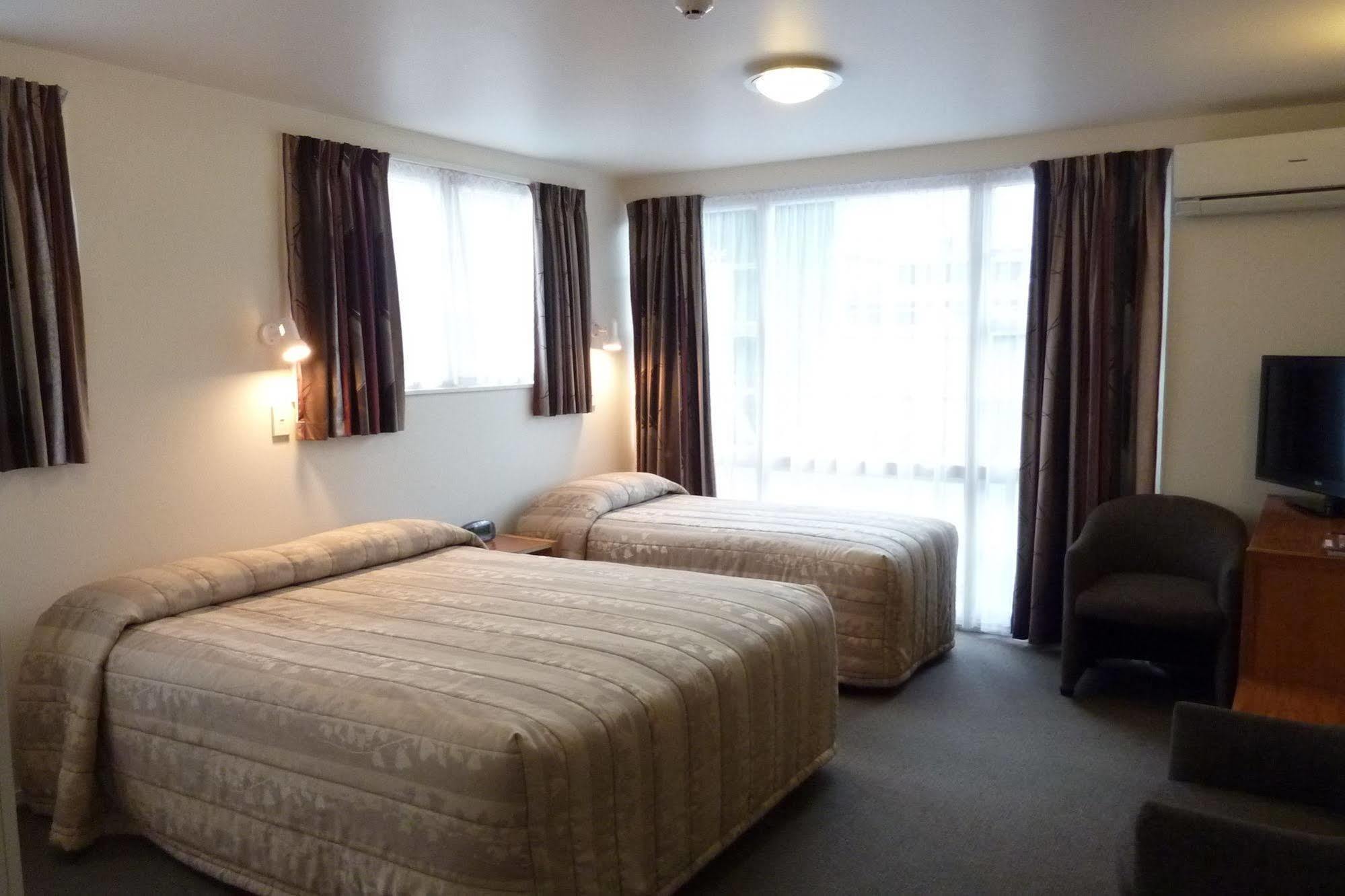 Colonial Inn Motel Κράισττσερτς Εξωτερικό φωτογραφία